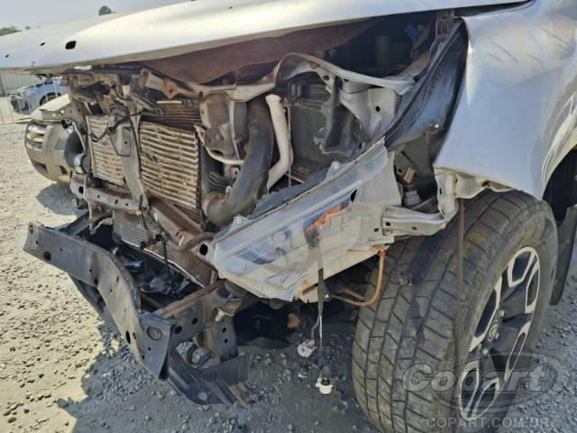 2024 TOYOTA HILUX CD 