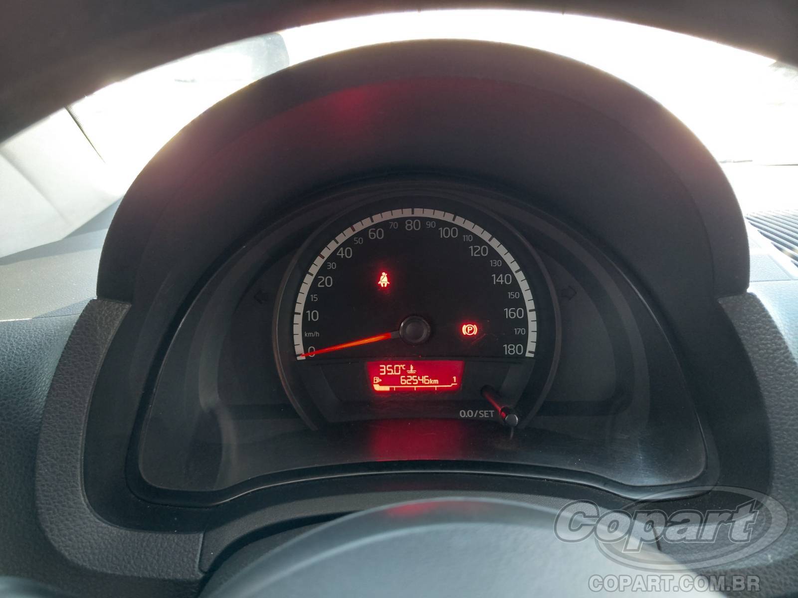 Foto 8 de 11: 2015 VOLKSWAGEN UP