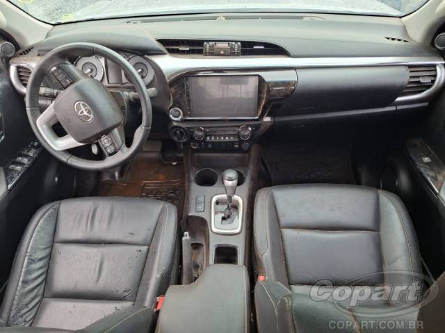 2025 TOYOTA HILUX CD 