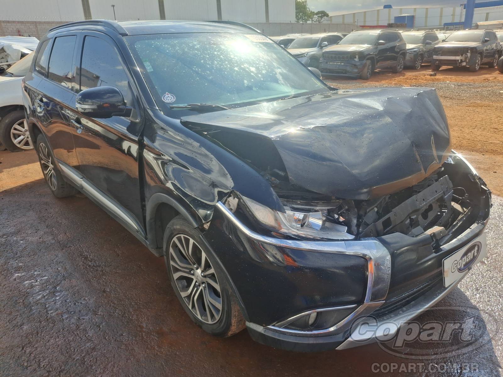 Veículo Mitsubishi Outlander Mitsubishi Outlander 2.0 16V MIVEC 2016 2016 em leilão