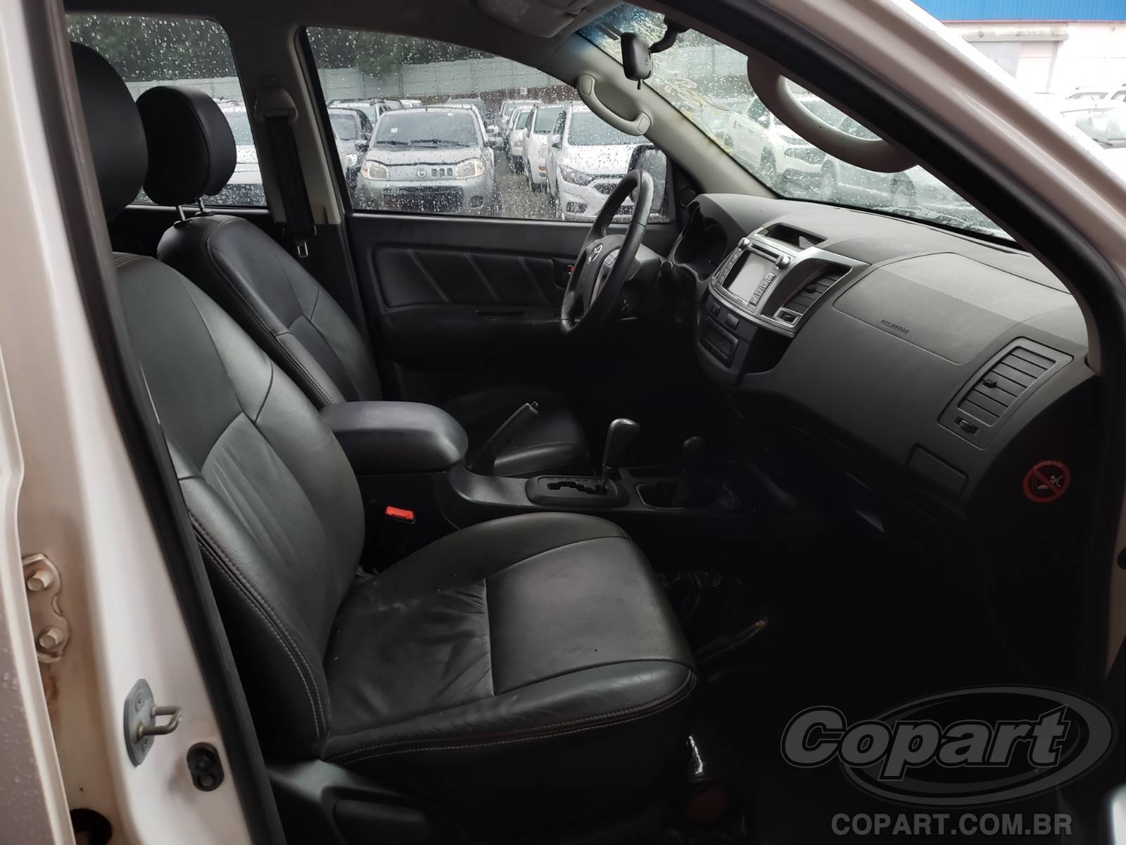 Foto 5: 2015 TOYOTA HILUX CD