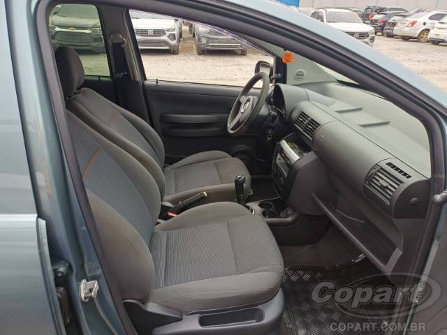 2009 VOLKSWAGEN FOX 