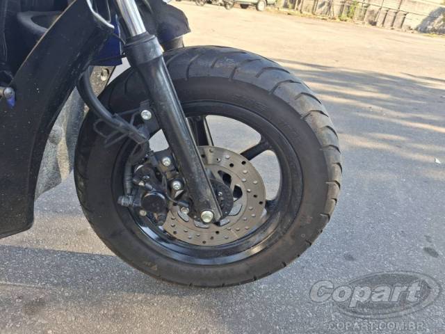 2025 YAMAHA FLUO 