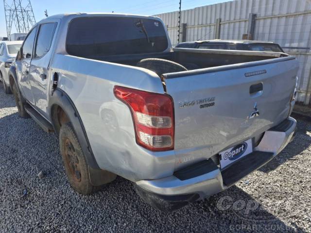 2022 MITSUBISHI L200 TRITON 