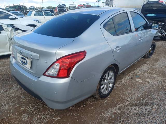 2018 NISSAN VERSA 