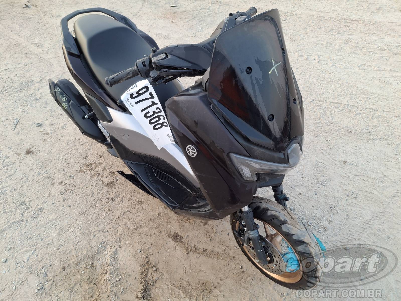 2025 YAMAHA NMAX