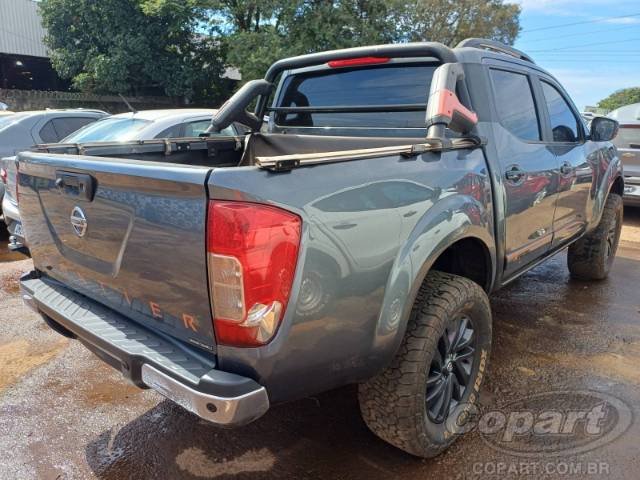 2022 NISSAN FRONTIER CD 