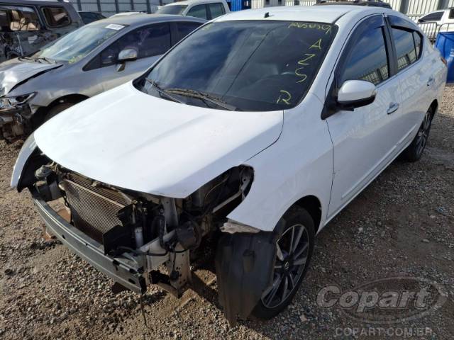 2018 NISSAN VERSA 