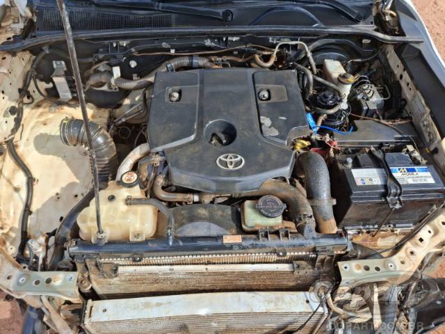 2020 TOYOTA HILUX CD 