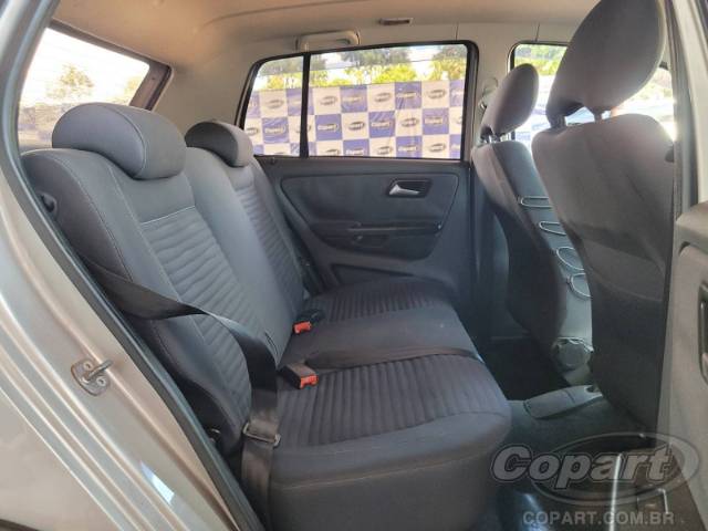 2011 VOLKSWAGEN FOX 