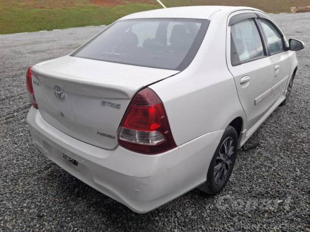 2017 TOYOTA ETIOS SEDA 