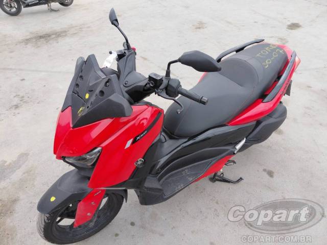 2024 YAMAHA XMAX 