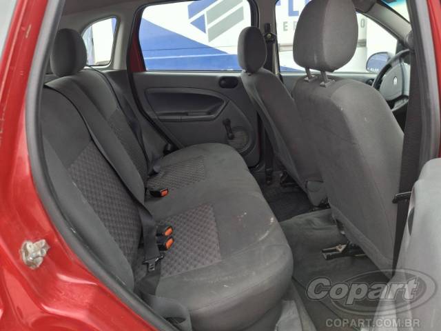 2005 FORD FIESTA 