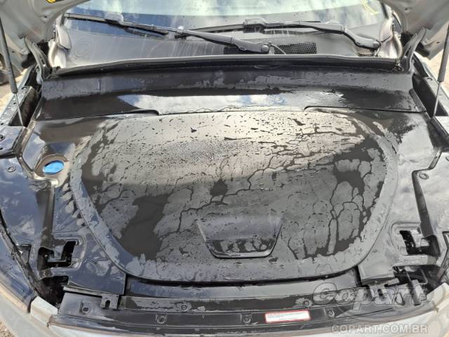 2024 VOLVO C40 