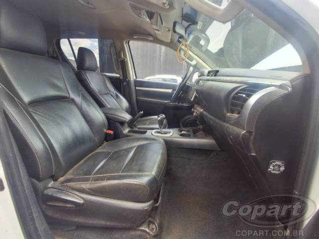 2019 TOYOTA HILUX CD 