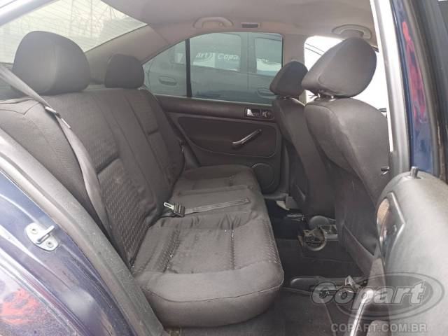 2001 VOLKSWAGEN BORA 