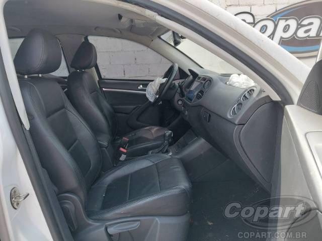 2012 VOLKSWAGEN TIGUAN 