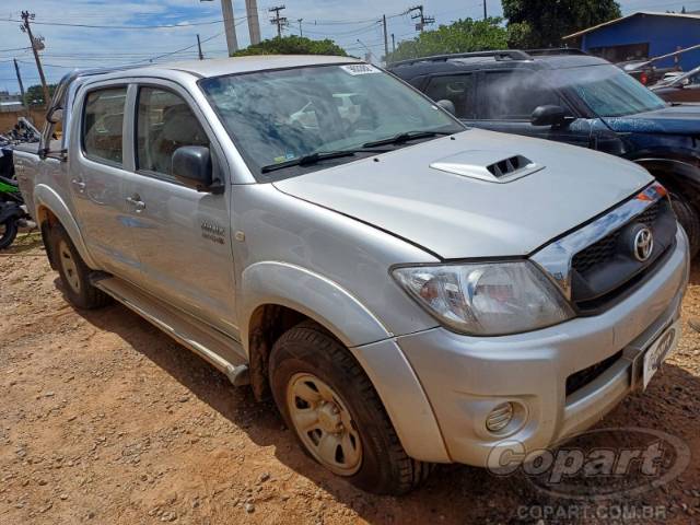 2011 TOYOTA HILUX CD 