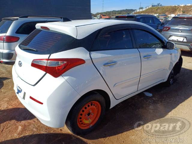 2017 HYUNDAI HB20 