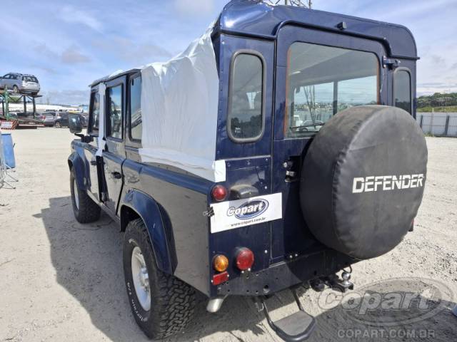 2001 LAND ROVER DEFENDER 