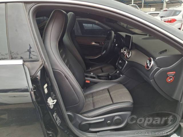 2018 MERCEDES BENZ CLASSE CLA 