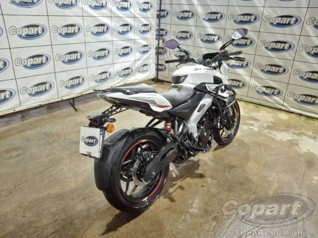 2026 BAJAJ DOMINAR 