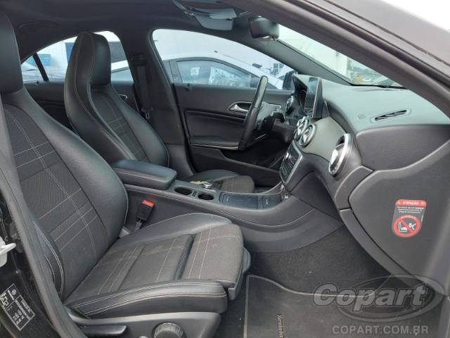 2016 MERCEDES BENZ CLASSE CLA 