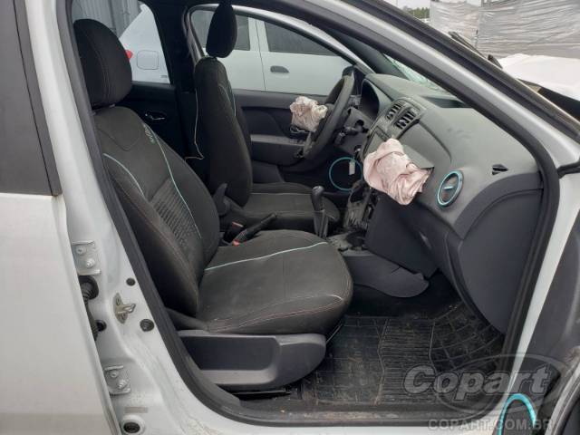 2019 RENAULT SANDERO 