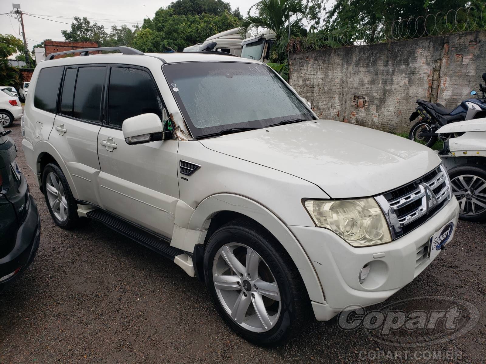 Veículo Mitsubishi Pajero 2014 MITSUBISHI PAJERO FULL 3.2 TURBO Diesel 2014 em leilão