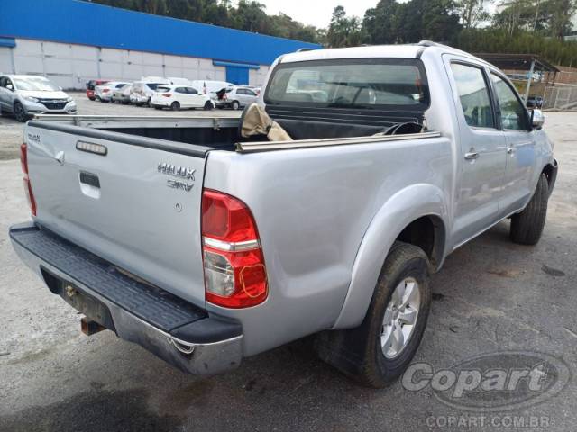 2012 TOYOTA HILUX CD 