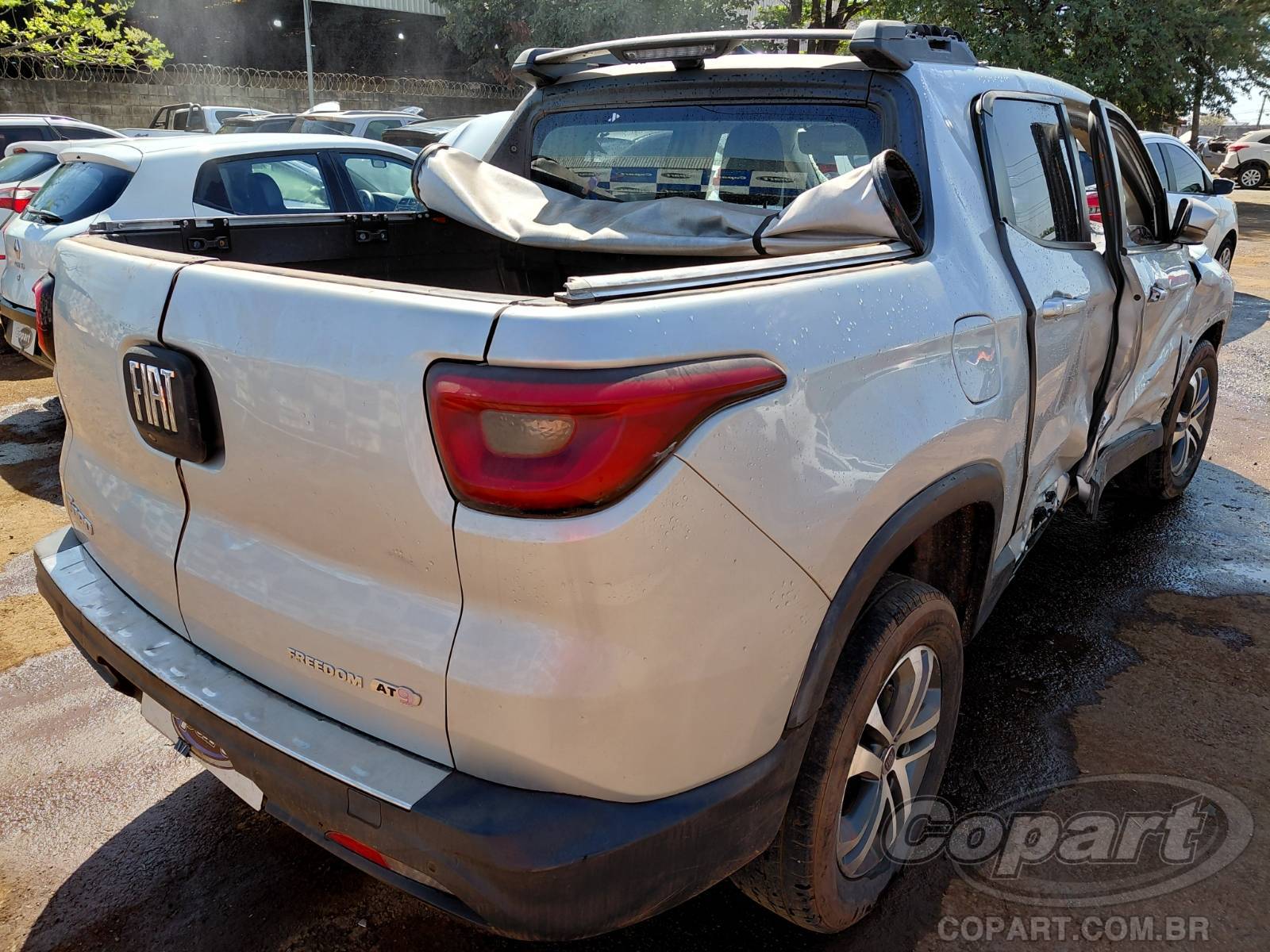 Foto 4: 2017 FIAT TORO