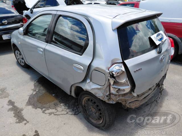 2013 TOYOTA ETIOS 