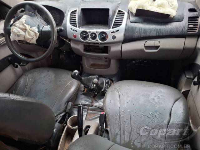 2015 MITSUBISHI L200 TRITON 