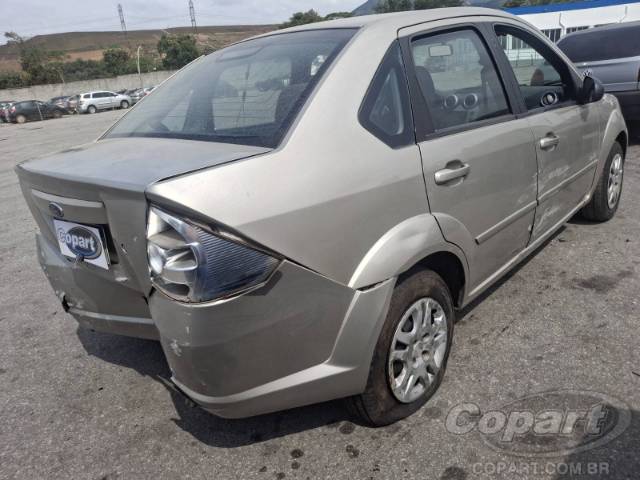 2009 FORD FIESTA SEDAN 