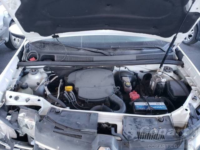 2015 RENAULT SANDERO 