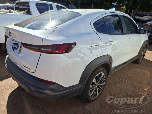 2026 FIAT FASTBACK 