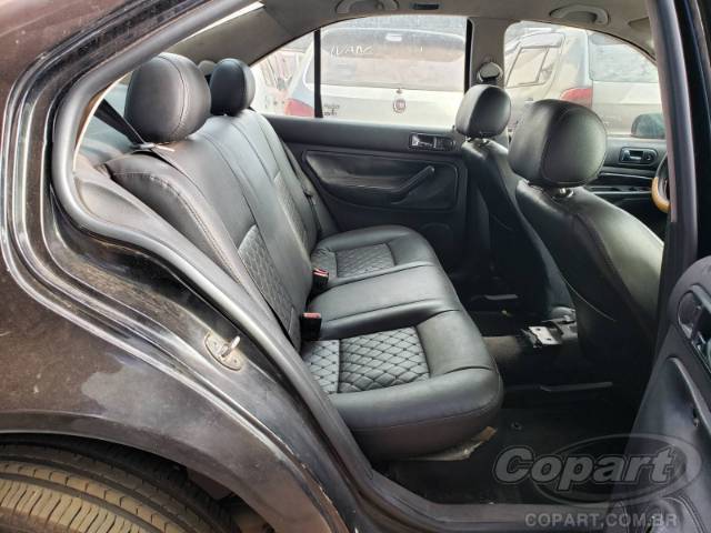 2001 VOLKSWAGEN BORA 