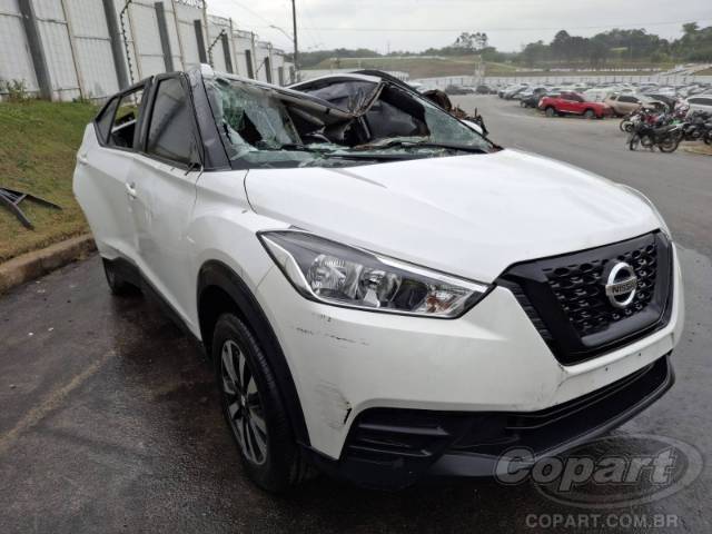 2020 NISSAN KICKS 