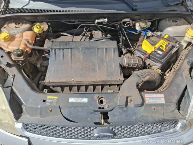 2005 FORD FIESTA 