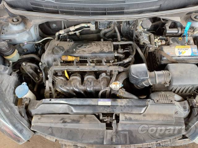 2016 HYUNDAI HB20S 