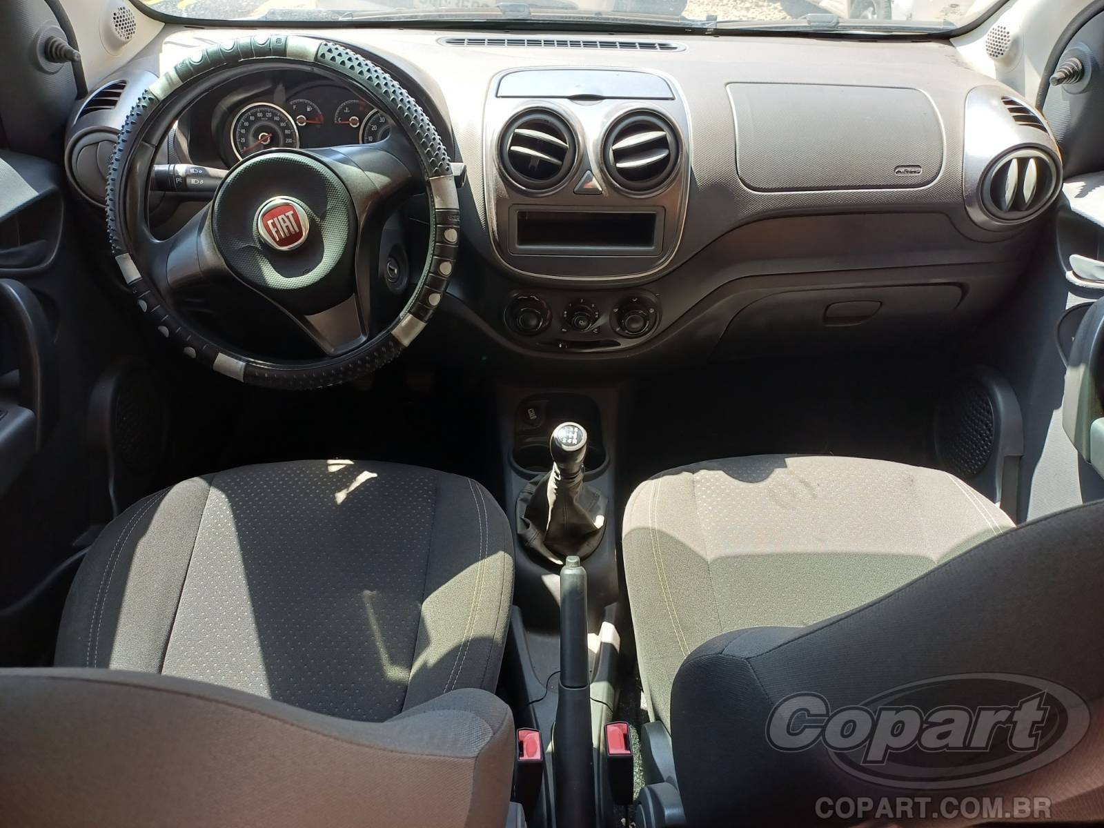 2021 FIAT GRAND SIENA — foto 9 de 10