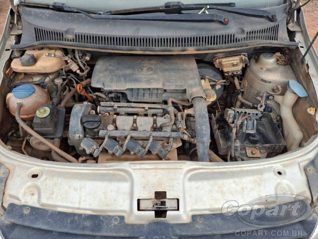 2014 VOLKSWAGEN FOX 
