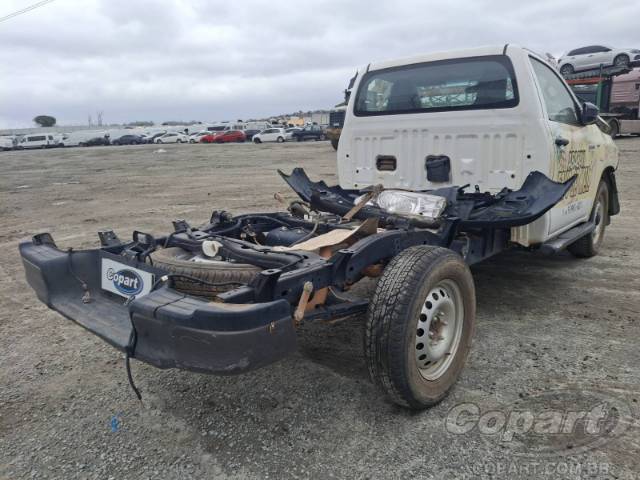 2025 TOYOTA HILUX CS 
