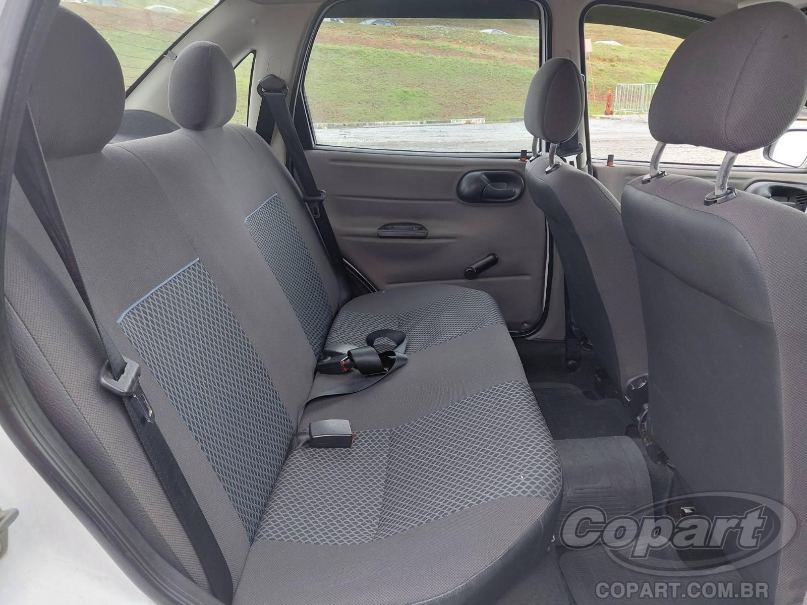 2013 CHEVROLET CLASSIC — foto 6 de 14