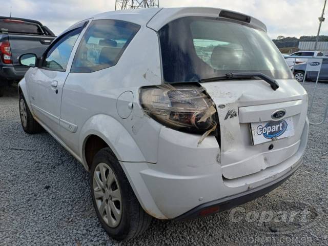 2013 FORD KA 
