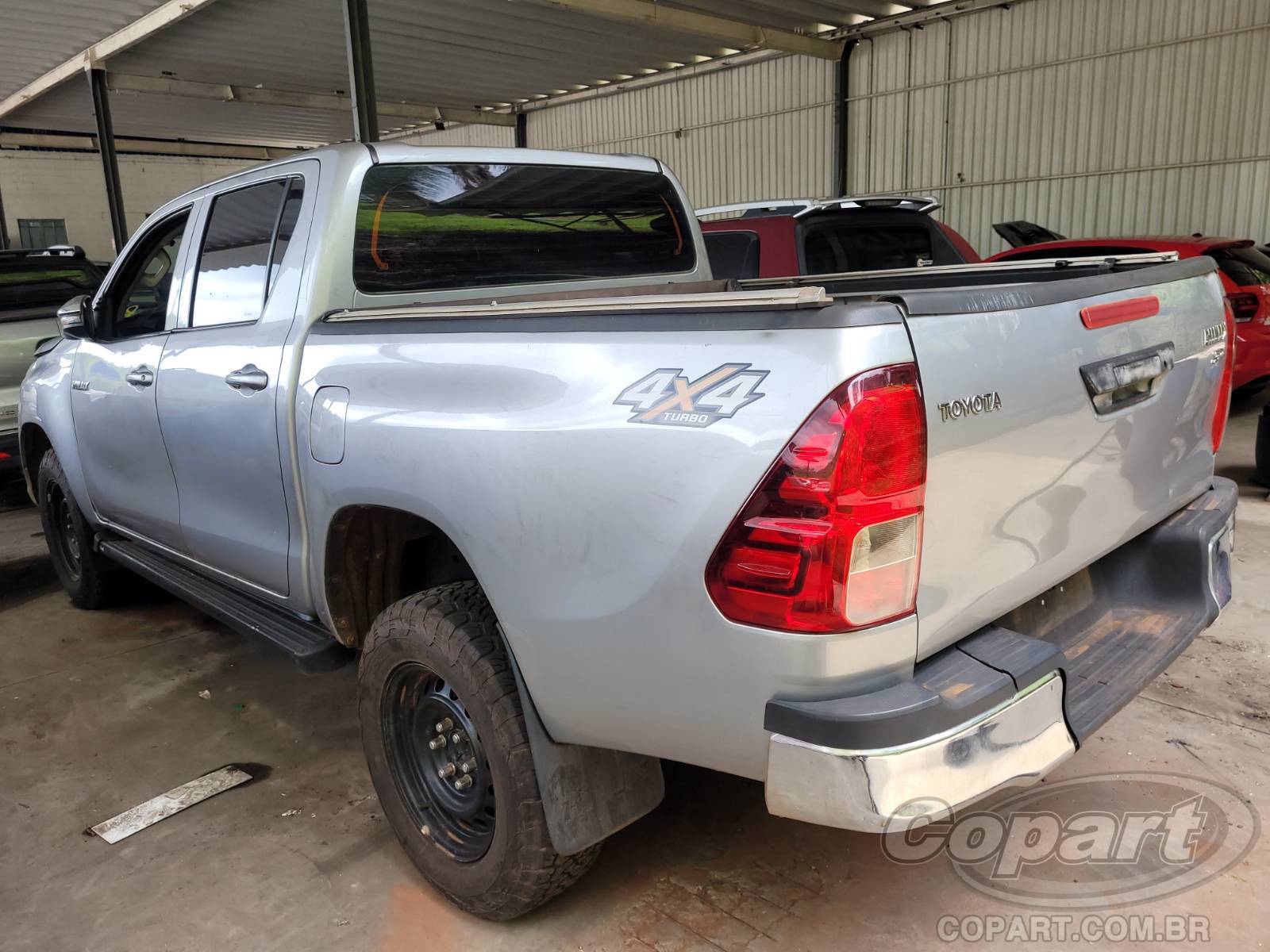 2018 TOYOTA HILUX CD — leilão em Embú Das Artes/SP (foto 3)