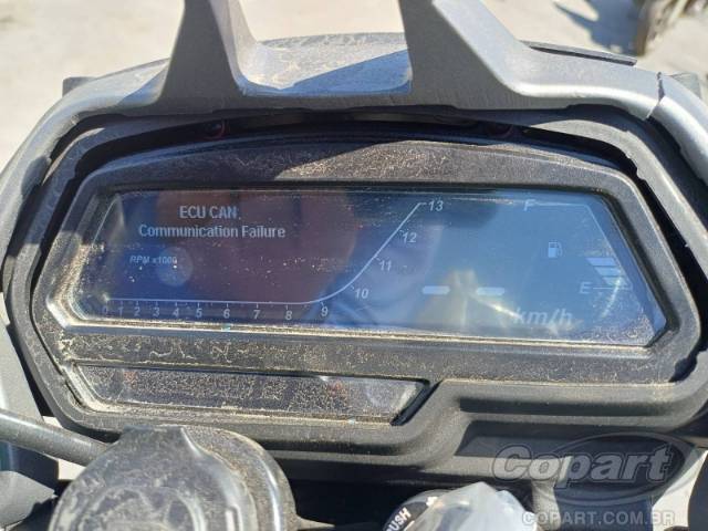 2025 BAJAJ DOMINAR 