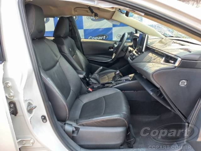 2024 TOYOTA COROLLA 