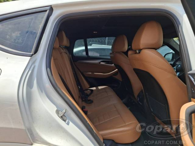 2021 BMW X4 
