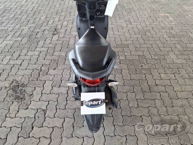 2025 YAMAHA FLUO 